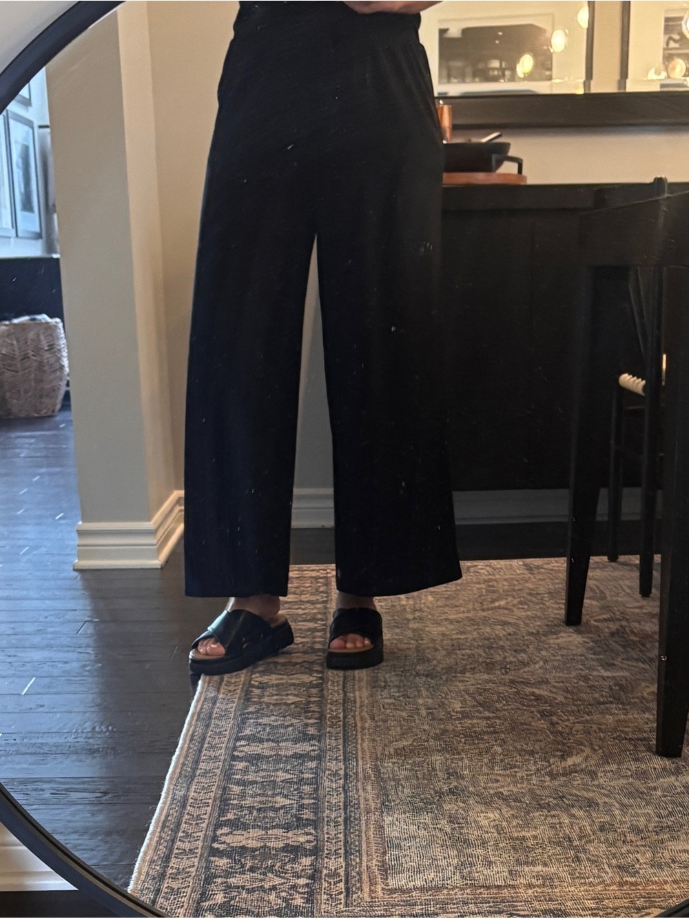 Ellen Tracy Black Wide-Leg Crop Pants - Women - Size M